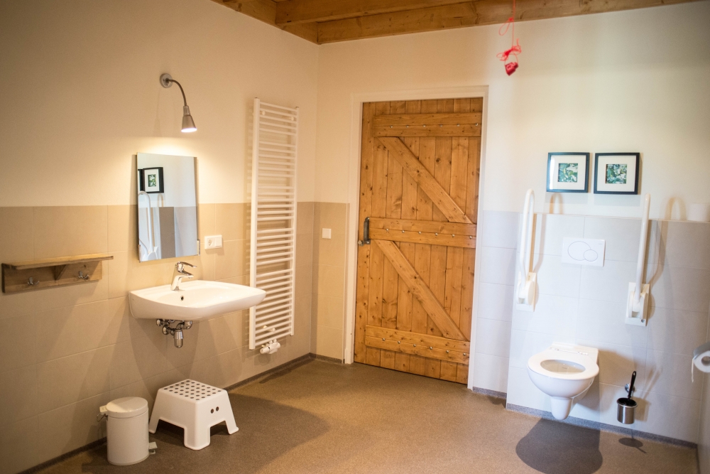 Extra grote badkamer unit Veld